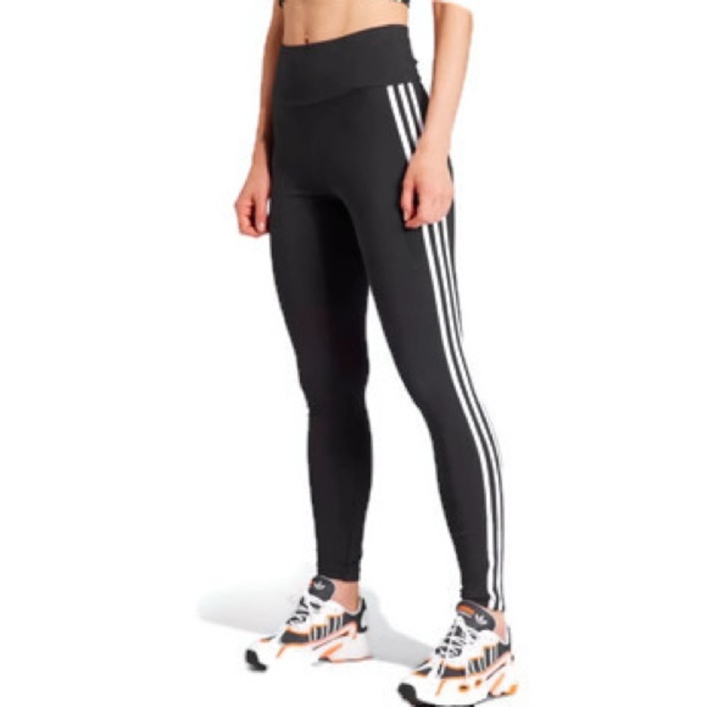 Adidas Black High-Waisted 3 Stripe Women’s Leggings Size Small *flaw